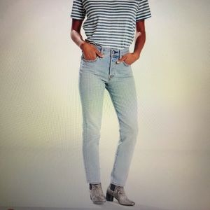 Levi’s Wedgie Fit jeans